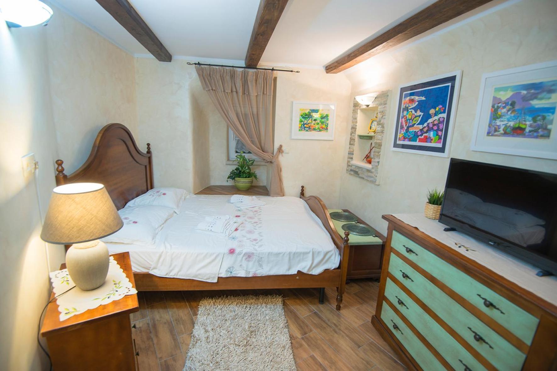 Apartment & External Bedroom Diana Baška Екстериор снимка